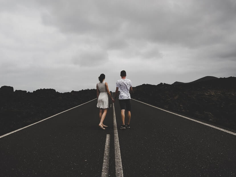 不倫相手の女性が情緒不安定で困っている